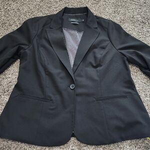 Torrid Size 2 Black 3/4 Rouched Sleeve 1 Button Lined Blazer
